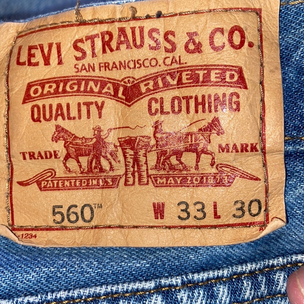 Men’s Levi’s Comfort Fit 560 33W x 30L